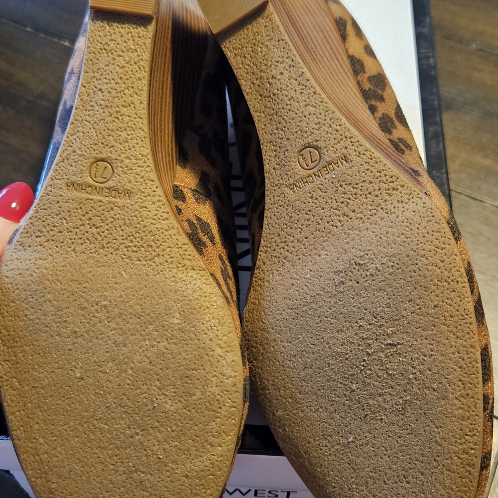Nine West Women's Leopard Print Suede Pumps - Brown - Picture 3 of 7